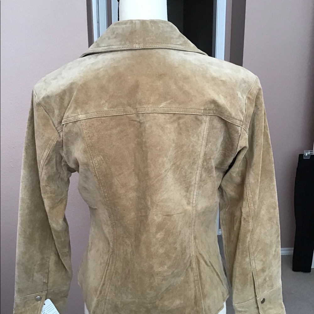 Leather Jacket ❤️❤️ - Picture 3 of 5